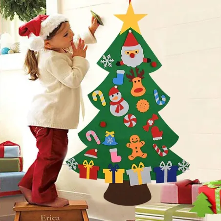 Felt Christmas tree - DIY Christmas decorationChristmas