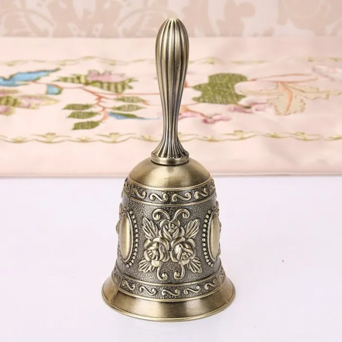 Vintage ringeklokke - med klassisk blomsterdesign
