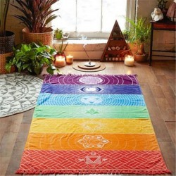 Rainbow Chakra - ręcznik wiszący na ścianie - koc w paskiKoce