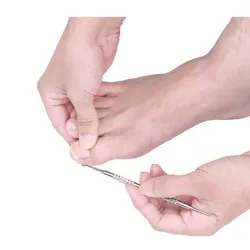 Manicure i pedicure - dwustronny - haczyk do czyszczenia paznokciClippers & Trimmers