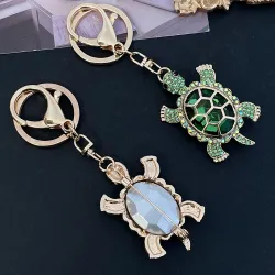 llaveroLlavero tortuga de cristal - rosa - blanco - turquesa - verde