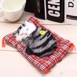 Peluche chat endormi avec son