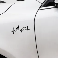 Loup hurlant / battement de cœur - autocollant en vinyle pour voiture