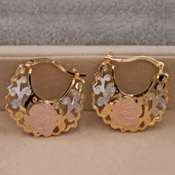 1 Pair Trendy Rose Pattern Gold Plated Hollow Out Hoop Earrings for WomenEarrings