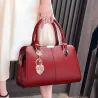 Alloy Heart Shaped Keychain naments Rhinestones Fashionable Bag Pendant Gift Decoration Creative Chains Car Keys