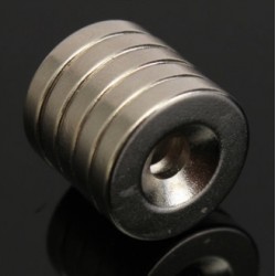 Imán de neodimio N52 - fuerte anillo redondo con orificio de 4 mm - 15 * 3 mm - 5 piezas