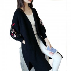 Long Loose Embroidery Knitteded Sweater Cardigan (käytetty)