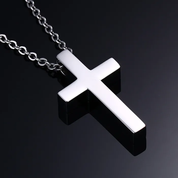 CollaresColgante clásico en blanco con collar de acero inoxidable