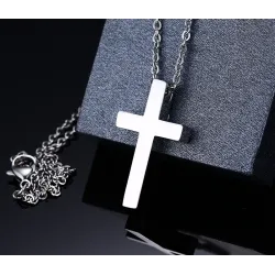 CollaresColgante clásico en blanco con collar de acero inoxidable