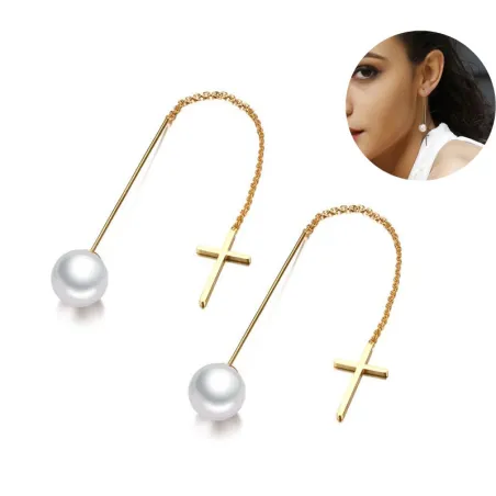 Pearl pudottaa pitkän linjan elegantit korvat