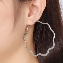 Big hoops - women's earrings