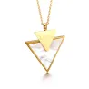 Lähellä hotellia Love & Triangle Stylish Jewelry Set