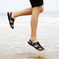 Licht - rutschfeste leichte Sandalen - Strand Flip-Flops
