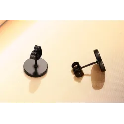 Black & Silver Stud Earrings Näytä tarkat tiedot