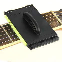 Electric guitar strings cleaner