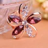 BrochesBroche de flores de cristal