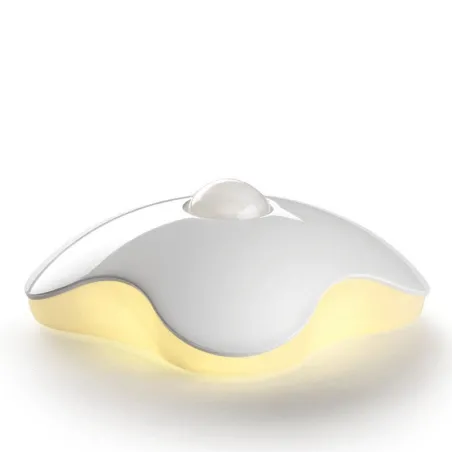 LED USB rechargeable night light with motion sensor