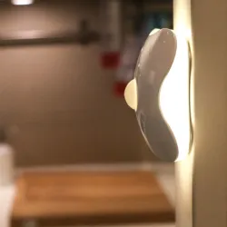LED USB ladattava yövalo liikkeellä anturi