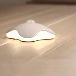 LED USB ladattava yövalo liikkeellä anturi