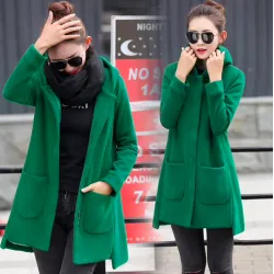 ChaquetasChaqueta de manga larga con capucha