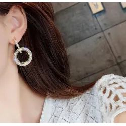 AretesPendientes elegantes de cristal