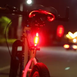 Éclairage de sécurité de vélo rechargeable USB