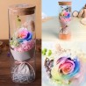 Bouquet de roses infinies dans un vase en verre avec lumière LED