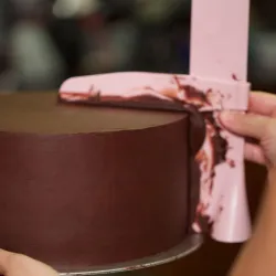 Adjustable spatula - cream cake smoothingBakeware