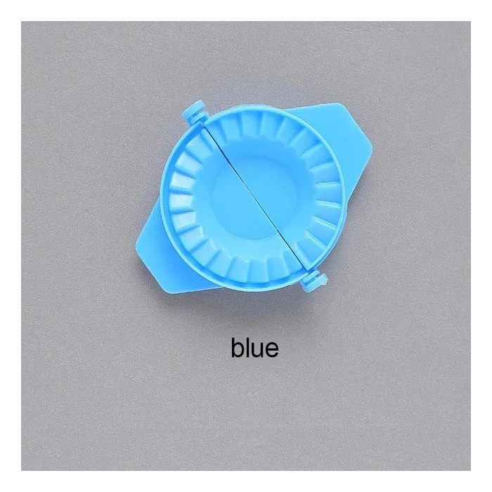 Plastic dumplings maker