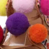 SandaliasSandalias de Suede con pompones - cordones de cuero