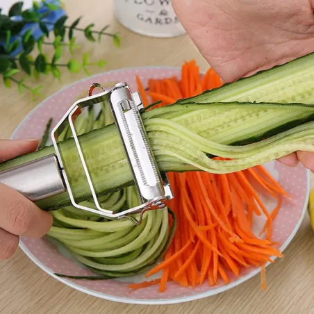 Multifunction stainless steel vegetable peeler