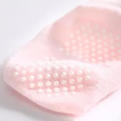 Tecknad design - babysockor