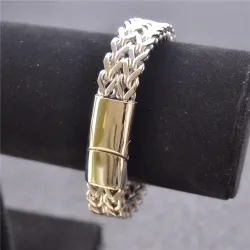 PulserasPulsera de acero inoxidable 316L con cierre magnético