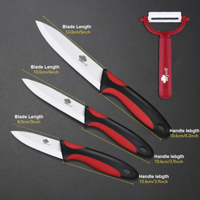 En uppsättning keramiska knivar med en peeler
