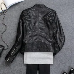 Leather-takki zipperillä
