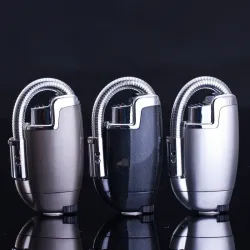 Isqueiro à prova de vento com tubo flexível