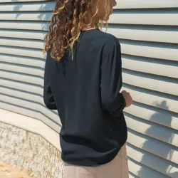 Elegantti chiffon kukkii pitkillä hihoilla
