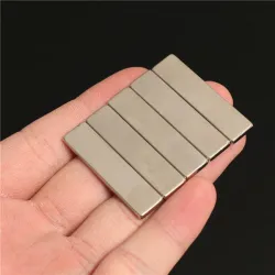 N35 vahva neodymiummagneettilohko 40 * 10 * 3 mm – 5 kappaletta