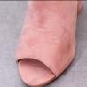 Stylowe zamszowe sandały - botki z odkrytymi palcami & piętąButy Zimowe