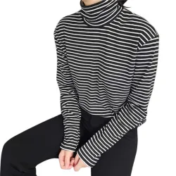Casual - sweter z długim rękawem - golf w paskiBluzy & Swetry