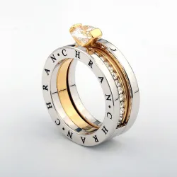 Elegante anello con cristallo austriaco