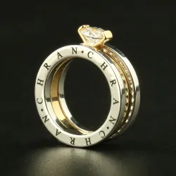 Eleganter Ring mit österreichischem Kristall