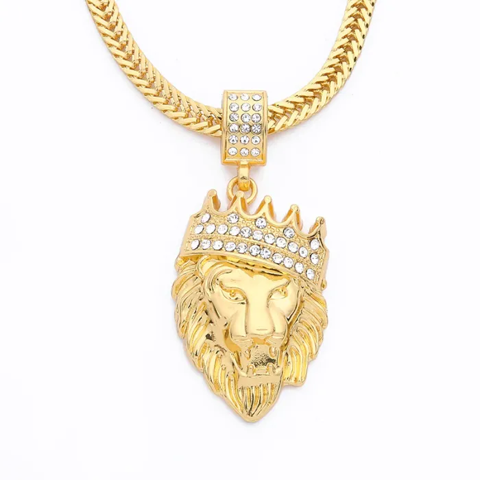 Pendentif lion doré de luxe - collier