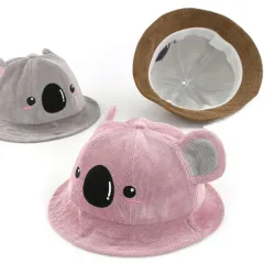 Baby hatt med koala ansikte