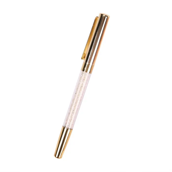 Stylo à bille avec des cristaux de diamant