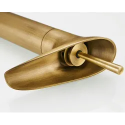 GrifosGrifo moderno de agua baño