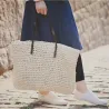Große Strandtasche aus Stroh