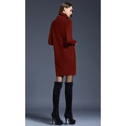 Sweter z dzianiny z golfem - zimowa sukienkaPlus