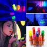 Batom fluorescente - luminoso no escuro