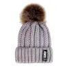 Varm vinterull hatt med pom pom